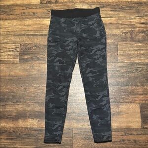 No Boundaries Black Camouflage Kids Leggings
